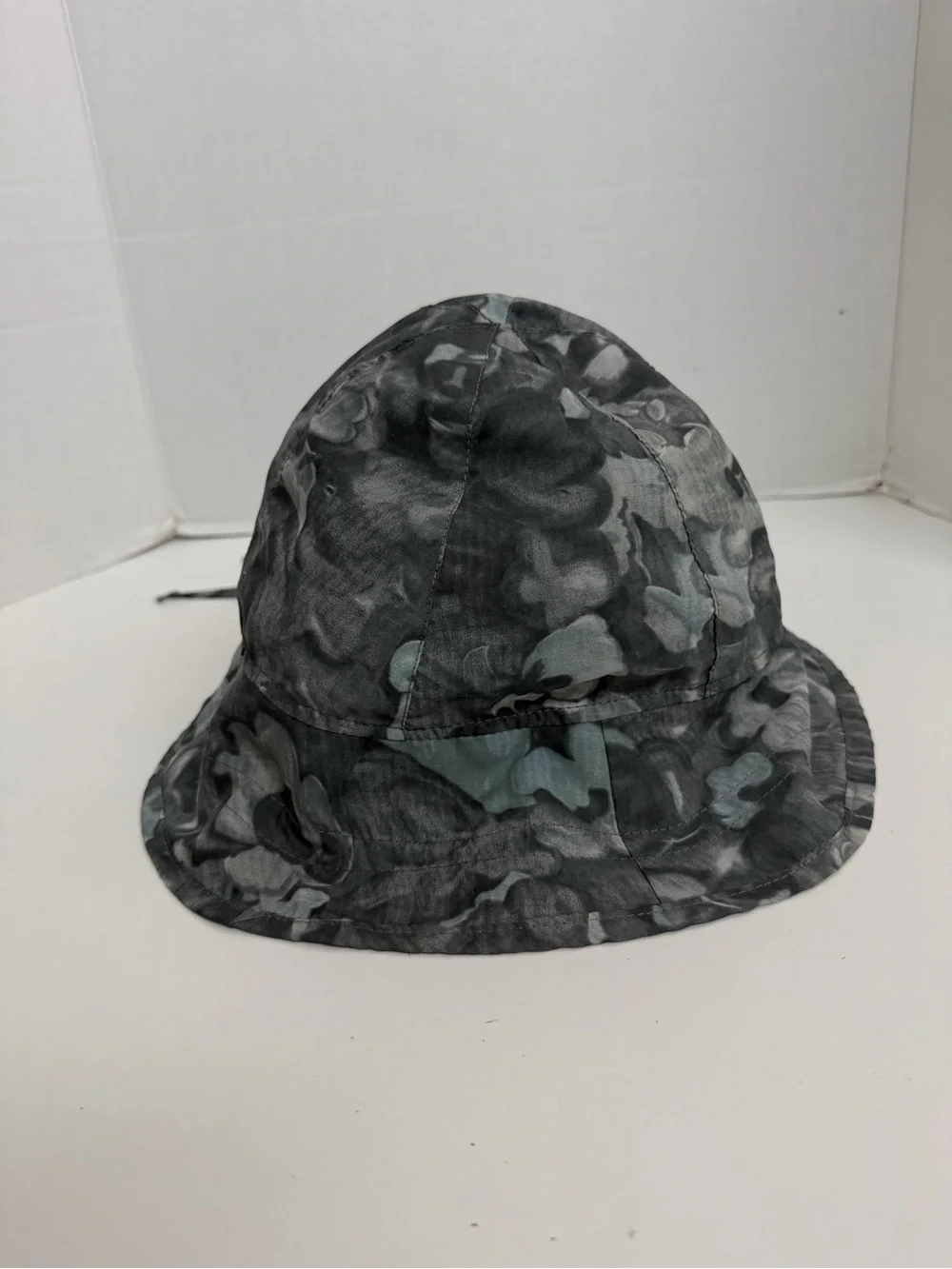 R-Coat Bucket Hat Abstract Watercolor Floral Packable Lightweight Travel Grey